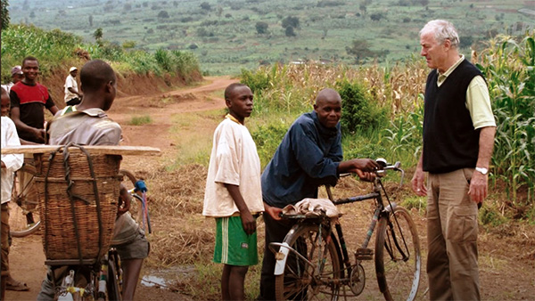 Kunigas misionierius Ruandoje salezietis Hermanas Šulcas